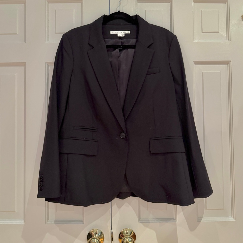 NWOT Veronica Beard Classic Black Blazer Jacket in Size 12